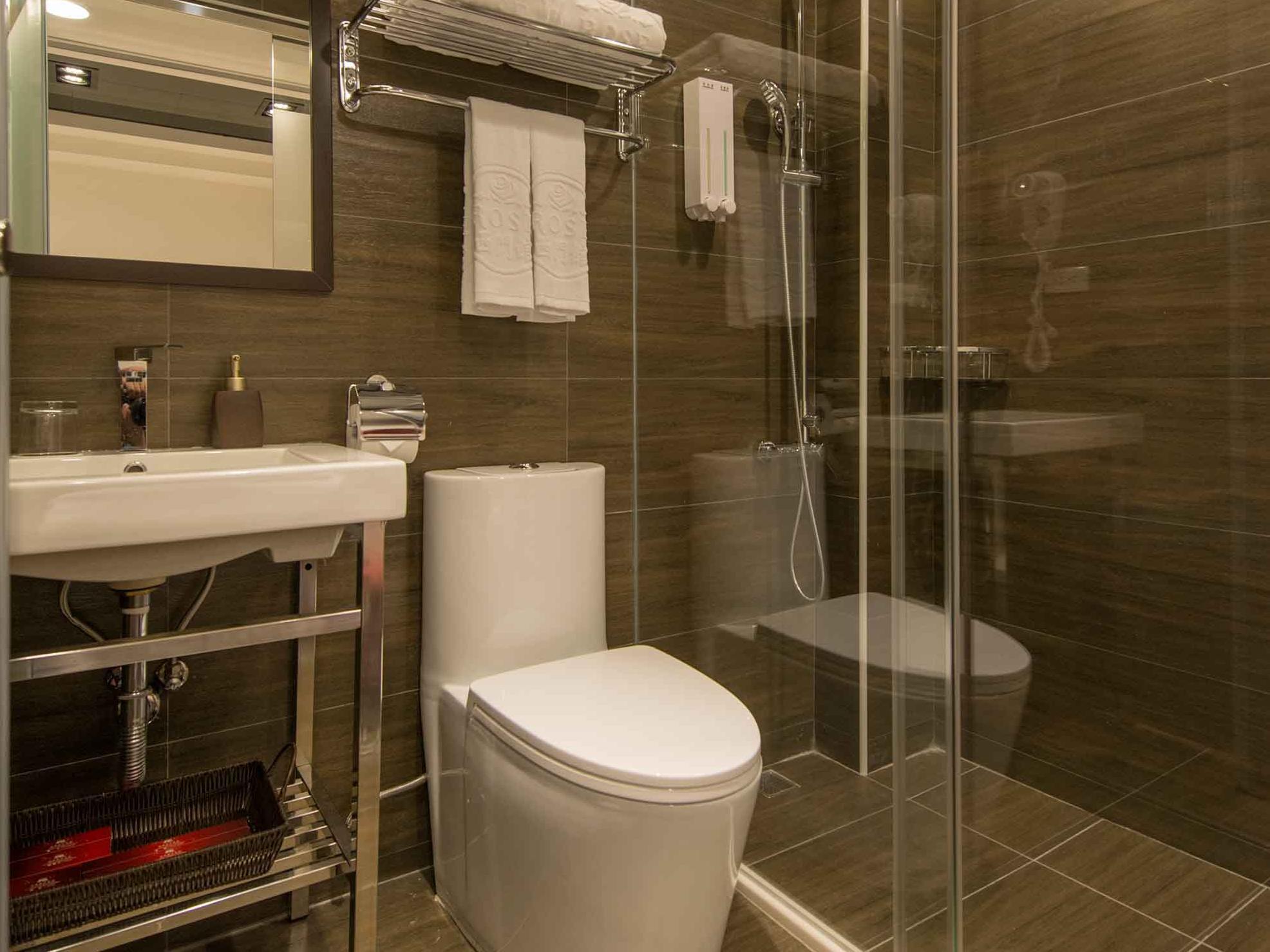 Royal Rose Hotel Ximen New Taipei City Exterior photo