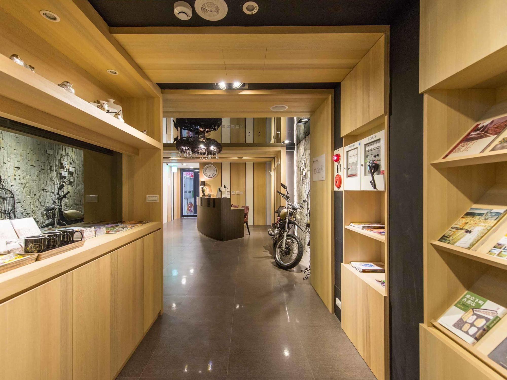 Royal Rose Hotel Ximen New Taipei City Exterior photo