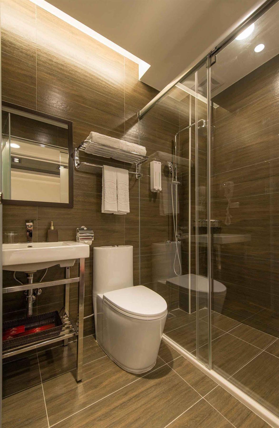 Royal Rose Hotel Ximen New Taipei City Exterior photo